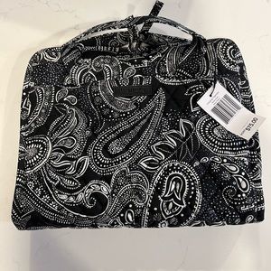 Vera Bradley hanging organizer/travel cosmetic case